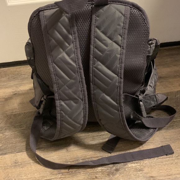 Small animal backpack carrier.  Looks very clean - Picture 4 of 13